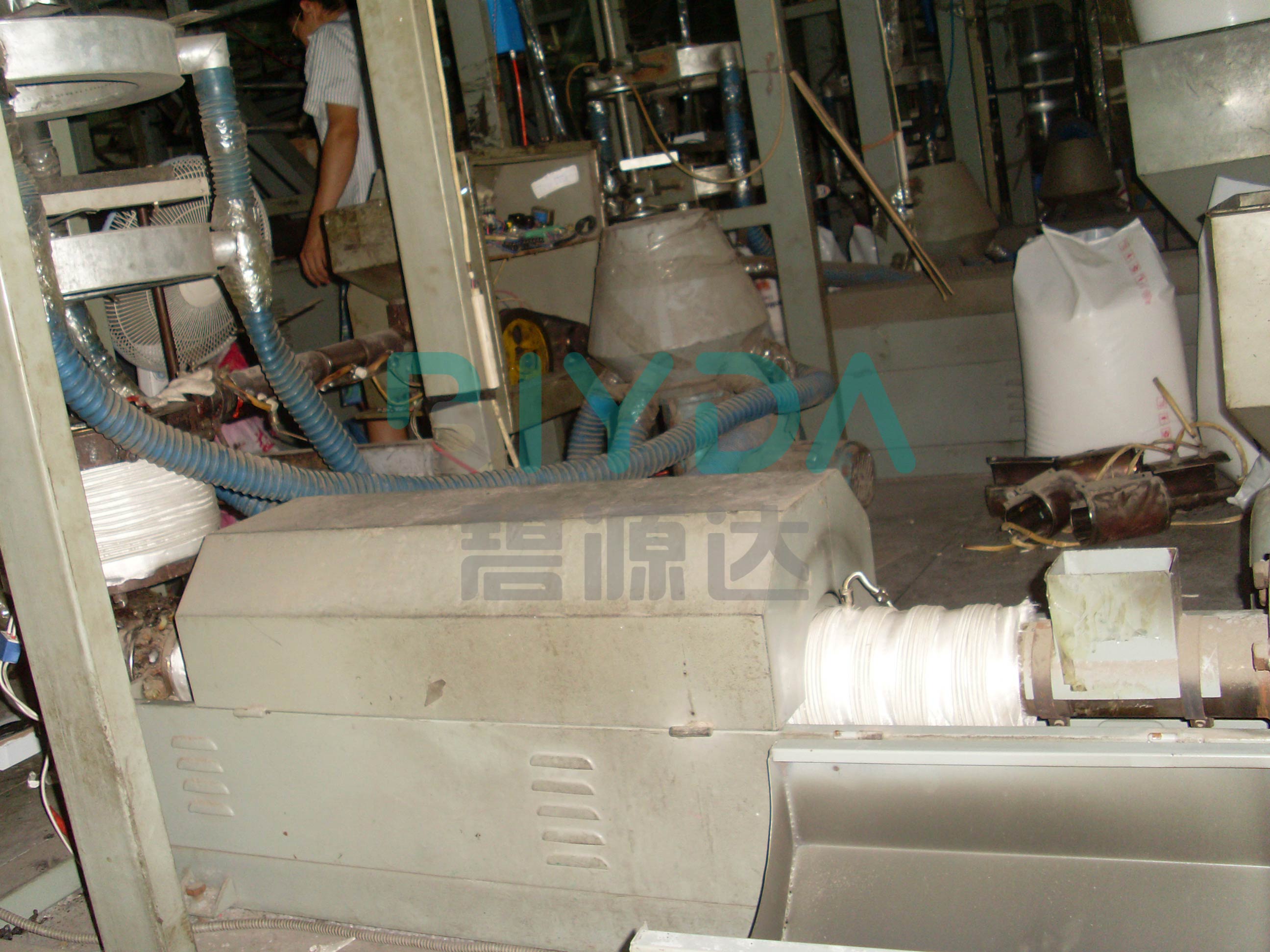 碧源达电磁加热器应用于吹膜机改造案例